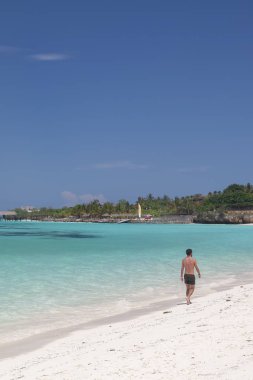 Zanzibar adasındaki Kendwa plajı.