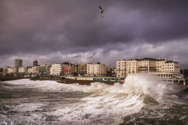 Onde Una Tempesta Che Soffia Brighton — Foto Stock