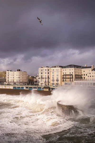 Fale Burza Wiejąca Brighton — Zdjęcie stockowe