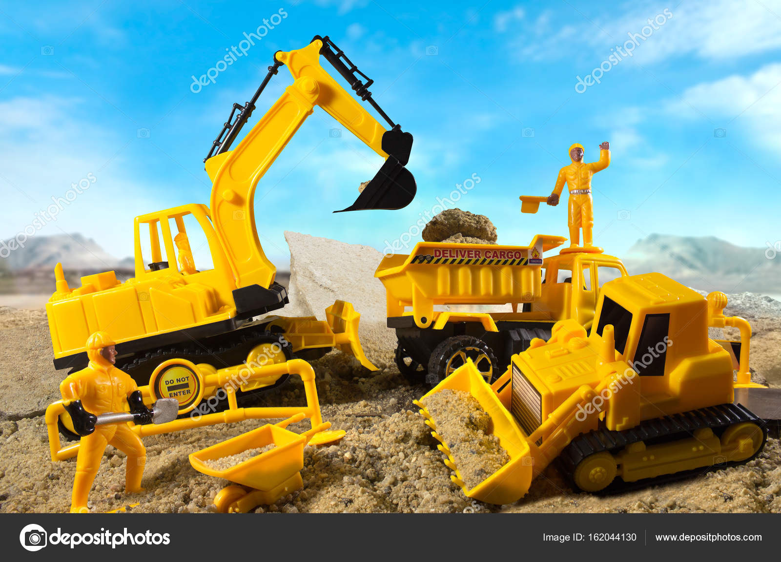construction equipment toys