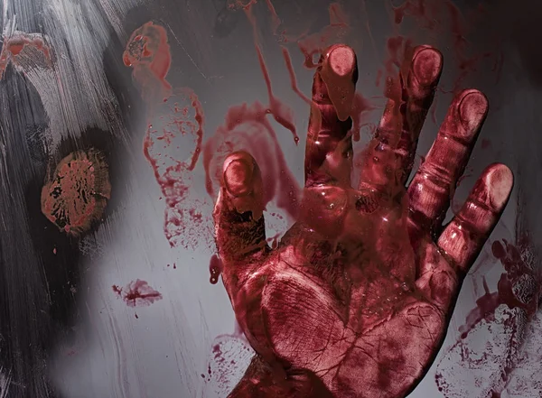Assustador Horror Sangrento Vítimas Mão Tocando Transparente Salpicado Vidro Retratando — Fotografia de Stock