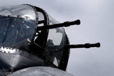 0.303 makineli tüfekli Avro Lancaster 'daki burun tareti. Savaşçılara karşı savunma.