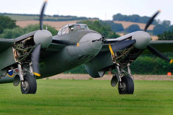 하빌랜드 Havilland Mosquito 대전중 도입된 영국의 다기능 항공기이다 대부분 나무로 — 스톡 사진