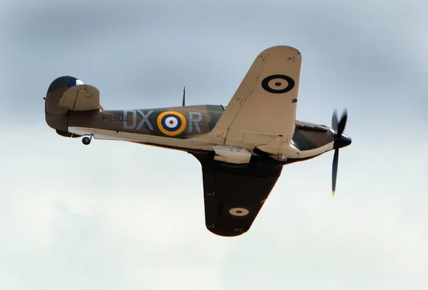 霍克飓风 Hawker Hurricane 是1930年代英国的一架单座战斗机 主要由霍克飞机有限公司设计和制造 为英国皇家空军服务 杜克斯福德2019年 — 图库照片