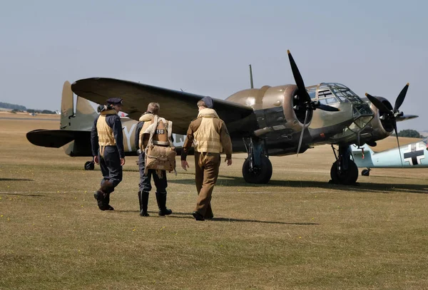 Bristol Blenheim, Bristol Uçak Şirketi tarafından tasarlanan ve üretilen bir İngiliz hafif bombardıman uçağıdır. Duxford hava gösterisi. 2018. Uçan Efsaneler.