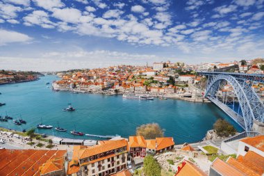 Portekiz, Douro nehri ile Porto şehri ve Vila Nova de Gaia