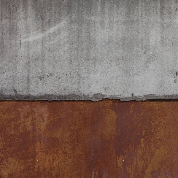 Junta de laje de concreto com parede enferrujada — Fotografia de Stock