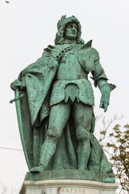 Budapeşte 'deki Matyas bronz heykeli