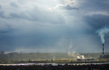Kyiv 'in destansı gökyüzü manzarası
