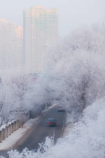 朝の霜のキエフ市 — ストック写真