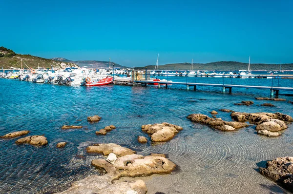 Körfez ve plaj Tramariglio görünümünü — Stok fotoğraf