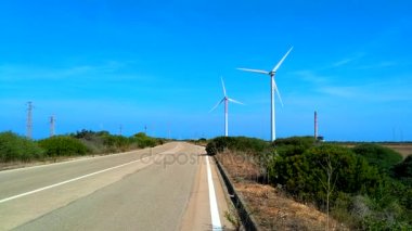 Ülkede rüzgar türbini