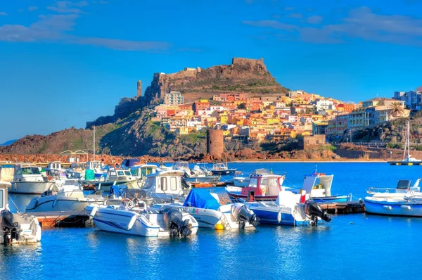 Vista del antiguo pueblo desde el puerto —  Fotos de Stock