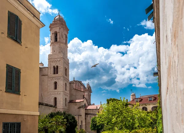 Beco na cidade de Sassari — Fotografia de Stock