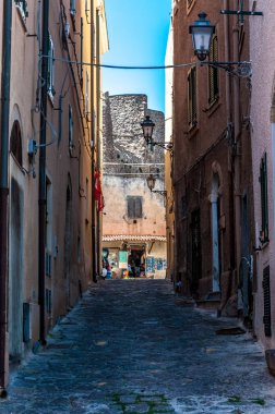 castelsardo eski şehrin güzel sokak