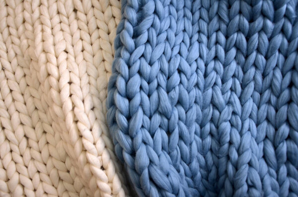 Hand Dyed Merino Wool for Spinning, Merino wool handmade knitted