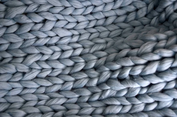 Lã Merino tingida à mão para fiação, lã Merino artesanal de malha grande cobertor, fio super robusto, conceito moderno — Fotografia de Stock