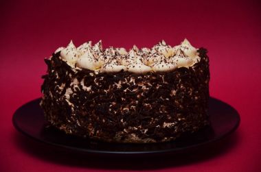 Mumlu çikolatalı pasta.