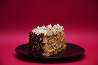 Mumlu çikolatalı pasta.