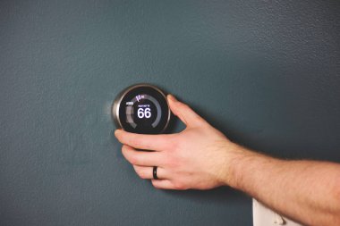 Elektrik termostatında el ayarlama sıcaklığı