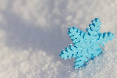 Noel kar tanesi (mavi)