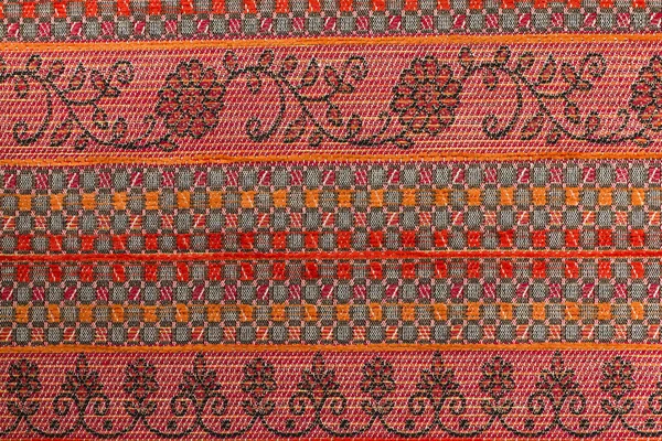 Geometrik desenleri ile kırmızı arka plan