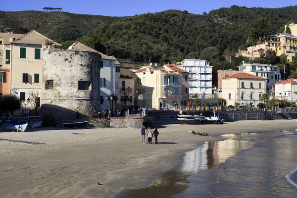 Laigueglia Italia Febrero 2017 Playa Laigueglia Riviera Dei Fiori Savona —  Fotos de Stock