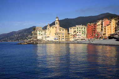 Camogli (Ge), İtalya - 01 Haziran 2017: Cennet Körfezi, Portofino Ulusal Parkı, Cenova, Liguria, İtalya