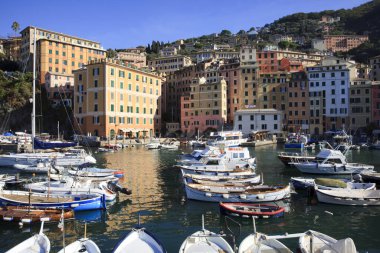 Camogli (Ge), İtalya - 01 Haziran 2017: Cennet Körfezi, Portofino Ulusal Parkı, Cenova, Liguria, İtalya