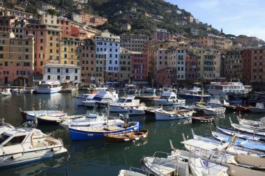 Camogli (Ge), İtalya - 01 Haziran 2017: Cennet Körfezi, Portofino Ulusal Parkı, Cenova, Liguria, İtalya