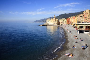 Camogli (Ge), İtalya - 01 Haziran 2017: Cennet Körfezi, Portofino Ulusal Parkı, Cenova, Liguria, İtalya