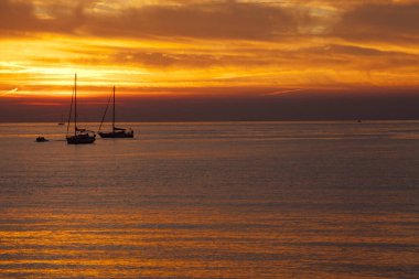 Sestri Levante (Ge), İtalya - 01 Haziran 2017: Güzel bir gün batımı, Sestri Levante, Genova, Liguria, İtalya
