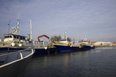 Cesenatico (Fc), İtalya - 1 Ocak 2019: Liman kanalı Leonardesque, Cesenatico, Forli Cesena, Emilia Romagna, İtalya.