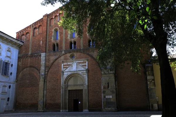 Pavia Italy June 2018 Facade Brick Builed San Francesco Church — стокове фото