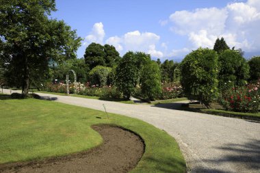 Stresa (Vco), İtalya - 2 Haziran 2018: Villa Pallavicino bahçesi, Stresa, Verbano-Cusio-Ossola, Piedmont, Ital