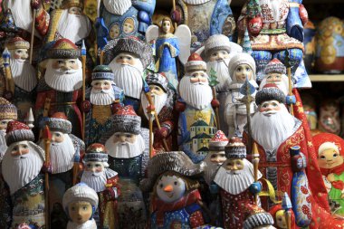 Zürih / İsviçre - 25 Kasım 2018: Zürih tren istasyonunda Noel piyasa süsleri, Zürih, İsviçre, Avrupa