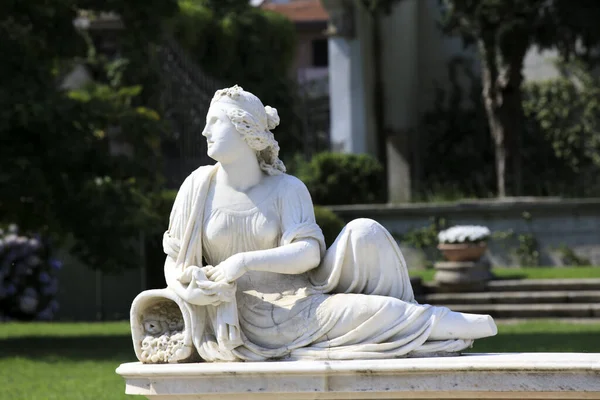 Lainate Italy June 2018 Villa Litta Borromeo Visconti Fountain Detail — Stock Photo, Image