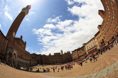 Siena (Si), İtalya - 01 Haziran 2016: Siena, Tuscany, İtalya 'daki Piazza del Campo