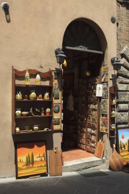 Montepulciano (Si), İtalya - Haziran 01, 2016: Hediyelik eşya, Montepulciano, Toskana, İtalya