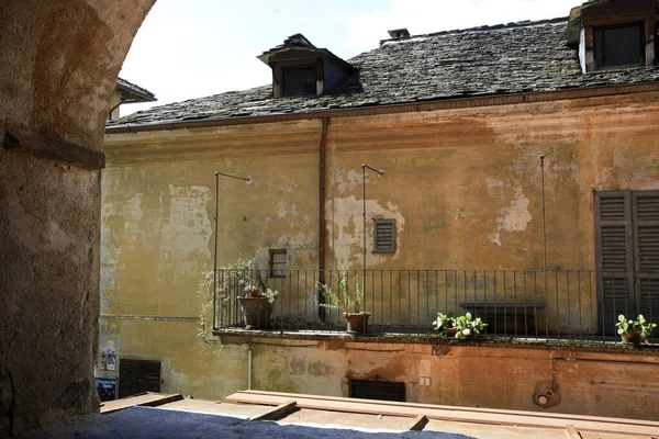 オルタ ジュリオ イタリア 2019年9月2日 イタリア ピードモント オルタの典型的な住宅 — ストック写真