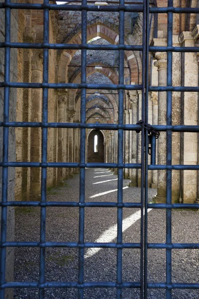 Chiusdino Italia Septiembre 2017 Una Reja Abadía San Galgano Pueblo — Foto de Stock