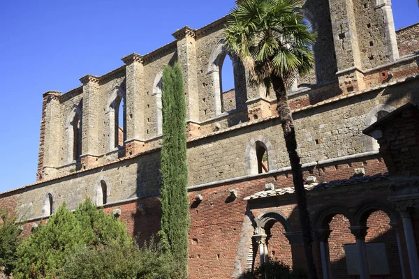 Chiusdino Italia Settembre 2017 Veduta Della Facciata Dell Abbazia San — Foto Stock