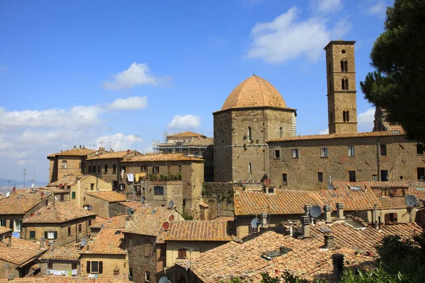 Volterra Italy April 2017 View Volterra Town San Giovanni Baptistery Stock Image