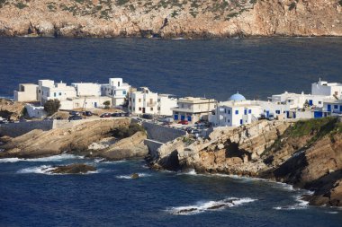 Apollon, Naxos / Yunanistan - 23 Ağustos 2014: Apollon Köy Manzarası, Naxos, Cyclades Adaları, Yunanistan