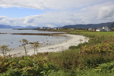 Vesteralen Adaları / Norveç - 31 Ağustos 2017: Dverberg Sahili, Vesteralen Adaları, Nordland, Norveç, İskandinavya, Avrupa