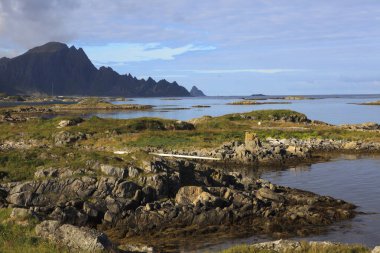 Vesteralen Adaları / Norveç - 31 Ağustos 2017: Özellikle bir plaj kayaları, Vesteralen, Nordland, Norveç, İskandinavya, Avrupa