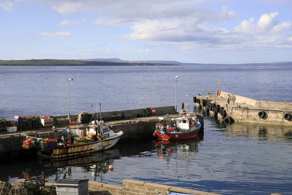 John Groats Scotland August 2018 John Groats Harbour Caithness Scotland — стоковое фото