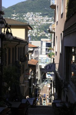 Lugano / İsviçre - 01 Haziran 2019: Lugano Şehir Merkezi Manzarası, Lugano, İsviçre, Avrupa