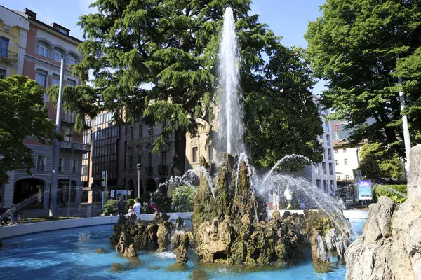 Lugano Suiza Junio 2019 Lugano Centro Ciudad Con Fuente Lugano — Foto de Stock