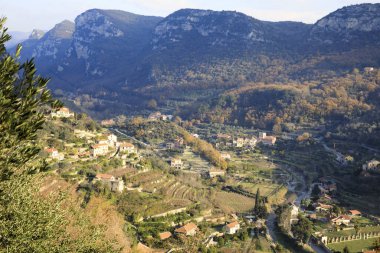 Finalborgo (Sv), İtalya - 12 Aralık 2017: Finalborgo Kalesi, Finale Ligure, Liguria, İtalya